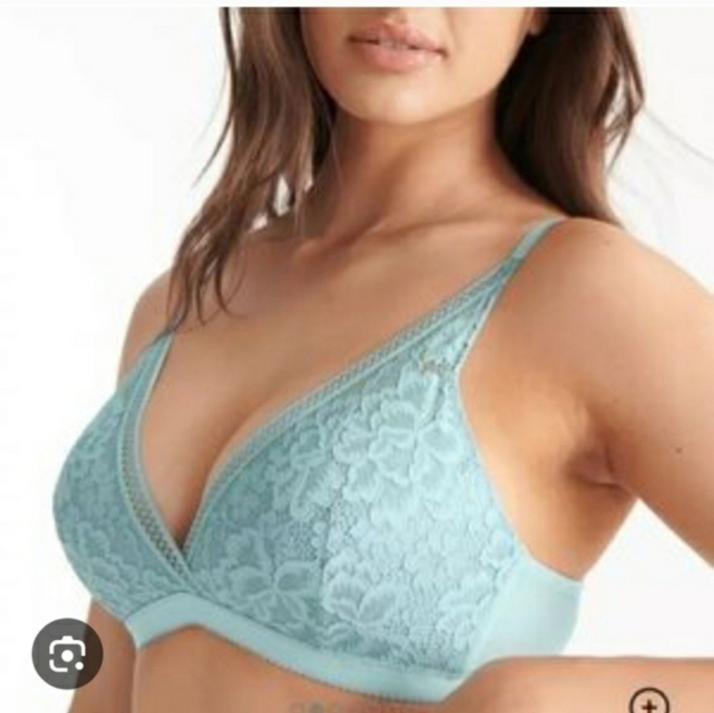 Knix Deep V Lace Bralette in Sage, Size Large 36A 36B 36C - Picture 2 of 16